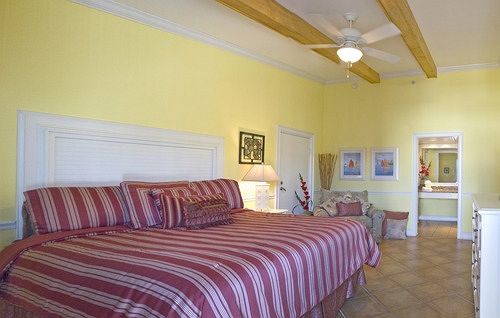 Resort Sea And Breeze And