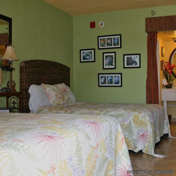 Sea And Breeze And Resort 3*